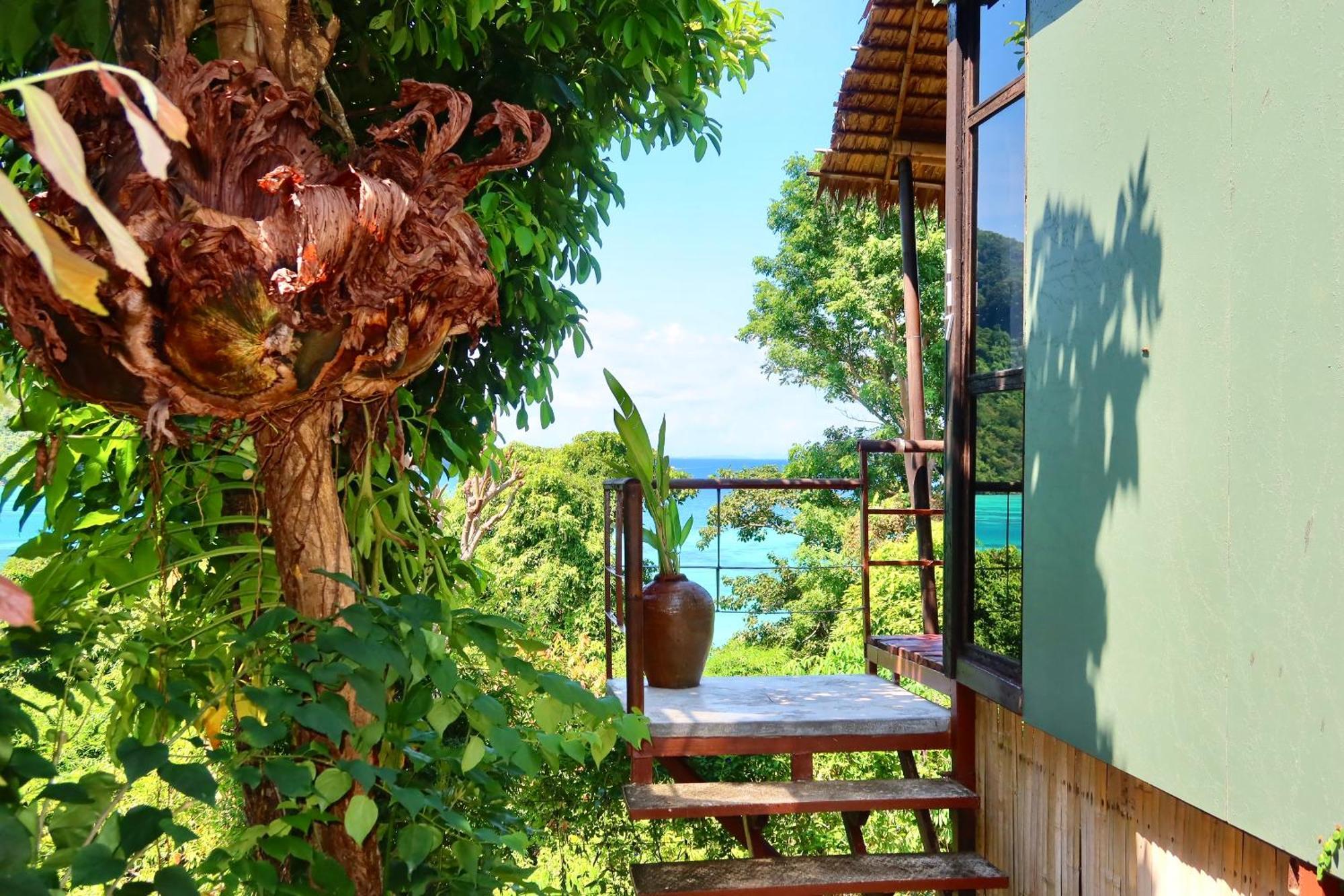 Phi Phi Sea Sky Resort Exterior photo